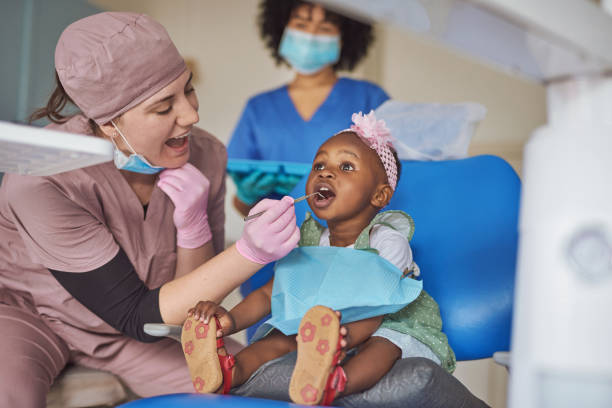 Best Tooth Extraction  in Inverness Highlands South, FL